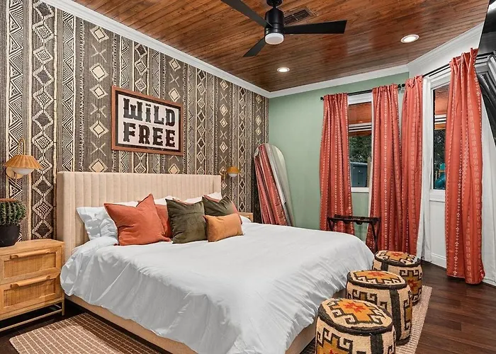 Ferienhaus Pool Sim Pickleball Mini Golf Sleeps 24 *