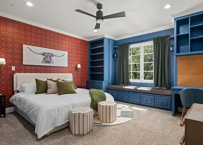 Pool Sim Pickleball Mini Golf Sleeps 24 * Fort Worth