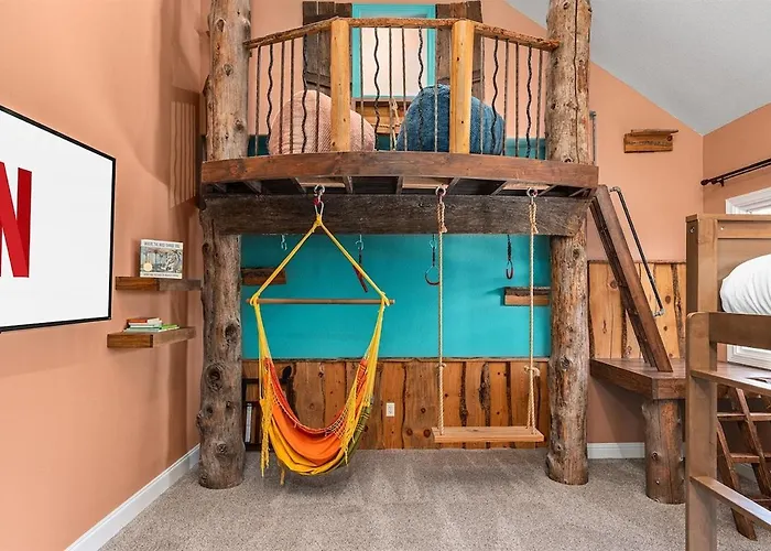 Pool Sim Pickleball Mini Golf Sleeps 24 Holiday home Fort Worth